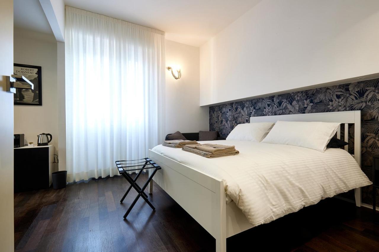 Suite In Town โบโลญญา ภายนอก รูปภาพ