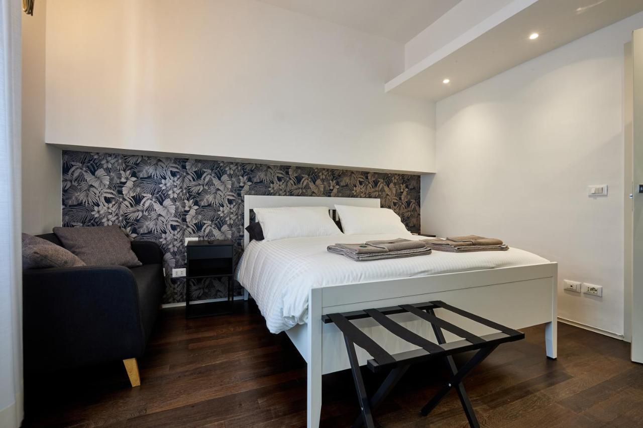 Suite In Town โบโลญญา ภายนอก รูปภาพ
